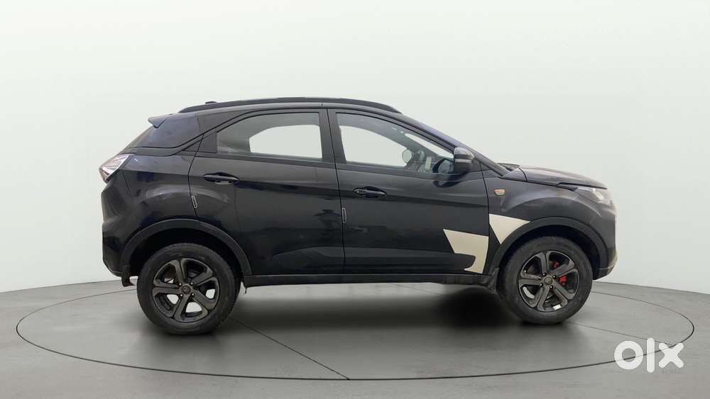 Tata Nexon 1.2 Revotron Xza Plus Luxs Red Dark Edition Amt, 2023, Pe..