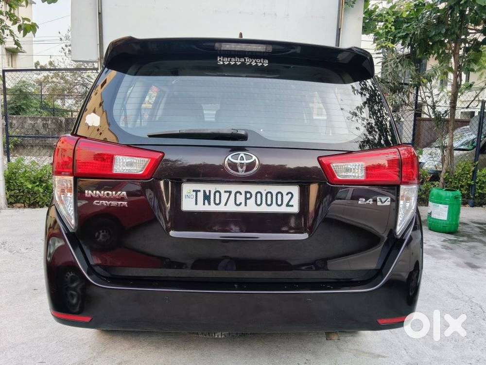 Toyota Innova Crysta 2.4 V 8 Str, 2018, Diesel