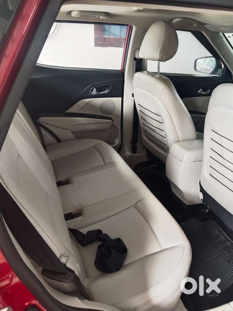 Mahindra Xuv300 W8 Option, 2021, Petrol