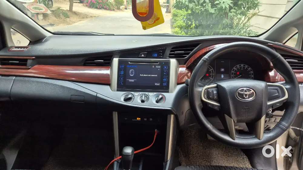 Toyota Innova Crysta 2019 Petrol Automatic -no Dealer -direct Transfer