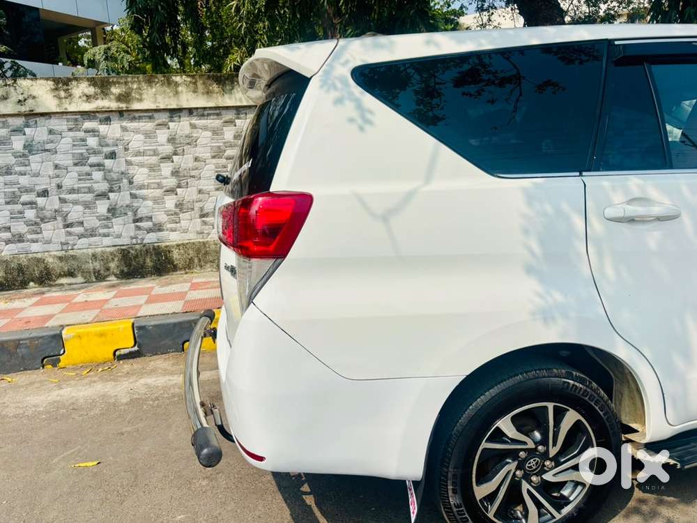 Toyota Innova Crysta 2021