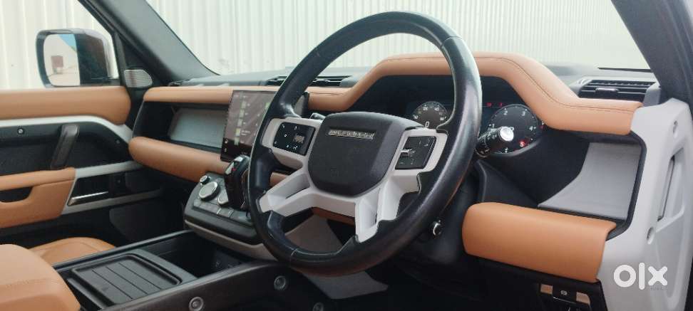 Land Rover Defender 3.0 L 130 Hse, 2023, Diesel