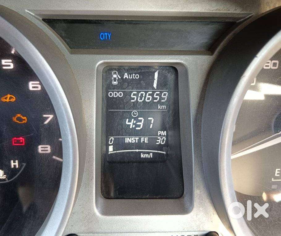 Tata Tiago 1.2 Revotron Xza, 2017, Petrol