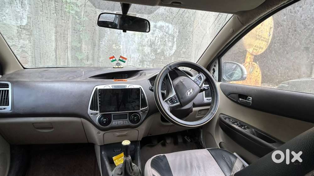 Hyundai I20 Asta Petrol 2012