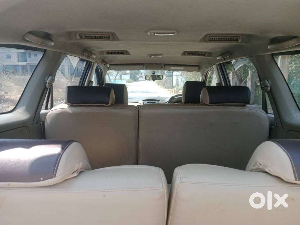 Toyota Innova 2.5 V 7 Str, 2009, Diesel