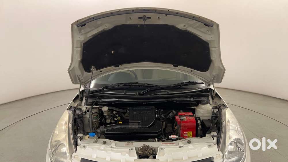 Maruti Suzuki Swift Dzire 1.3 Vxi, 2014, Petrol