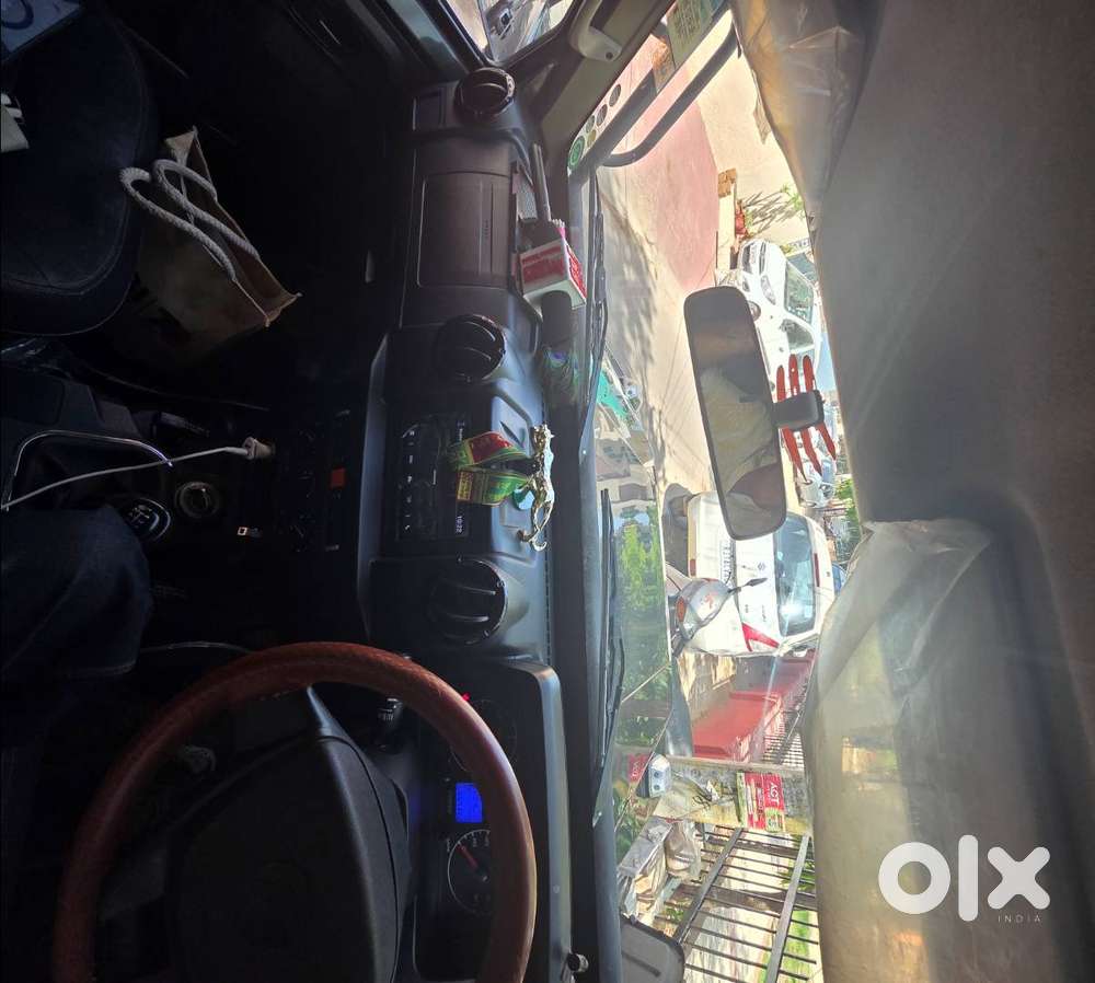 Force Motors Gurkha 2022 Diesel Well Maintained