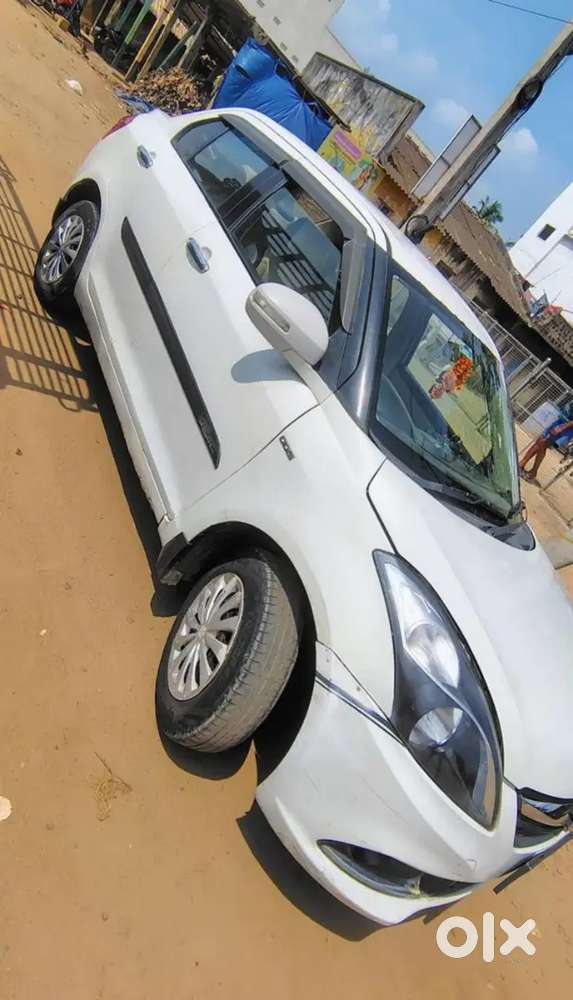 Maruti Suzuki Swift Dzire 2013 Diesel Well Maintained