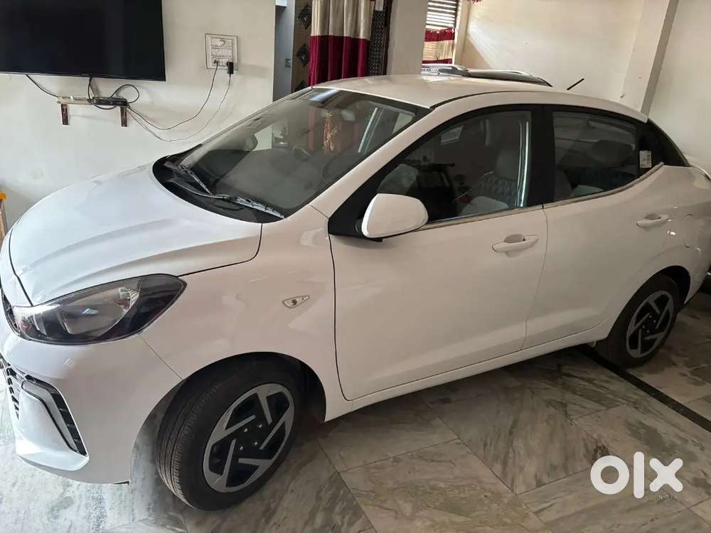 Hyundai Aura 2025 Cng & Hybrids 18000 Km Driven