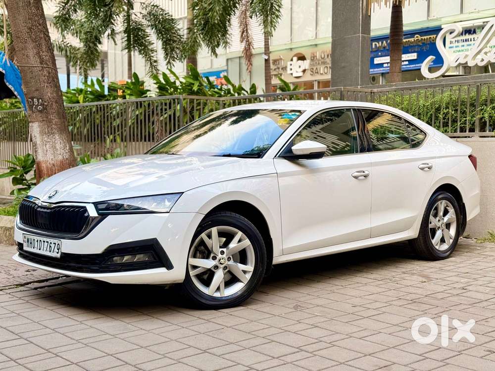 Skoda Octavia 2.0 Style Tsi At, 2021, Petrol
