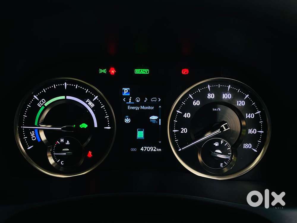 Toyota Vellfire Vip – Executive Lounge, 2023, Petrol