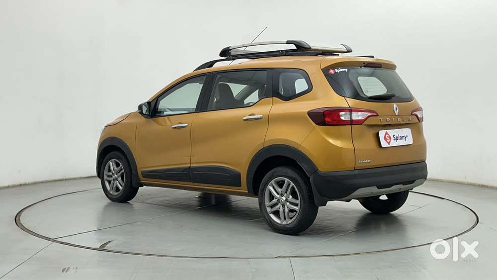 Renault Triber Rxz Easy-r Amt, 2023, Petrol