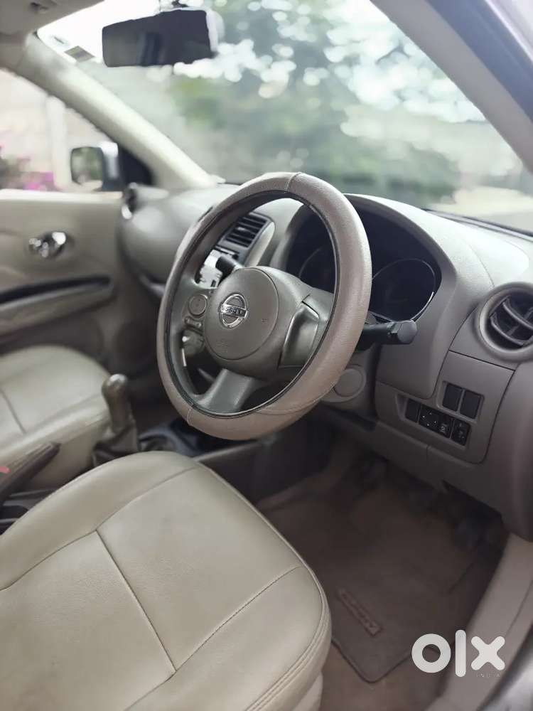 Nissan Sunny Petrol 2012 Model