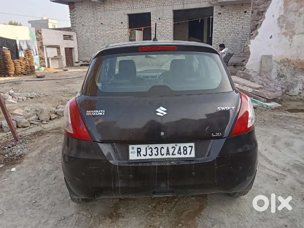 Maruti Suzuki Swift 2015 Cng & Hybrids 120000 Km Driven