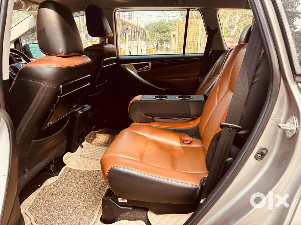 Toyota Innova Crysta 2.4 Vx Mt, 2022, Diesel