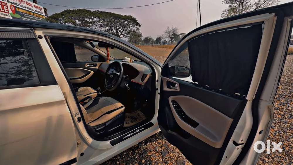 Hyundai Elite I20 2015 Vip Number 1786