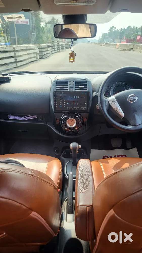 2017 Nissan Micra Xv Cvt Petrol 70000 Km Driven