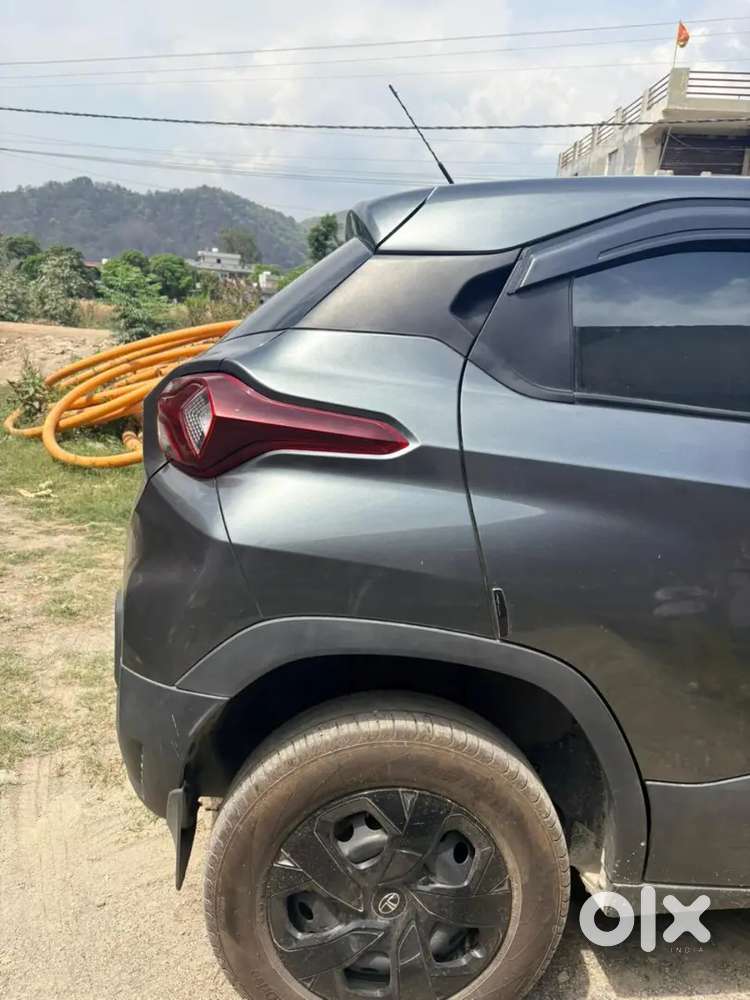 Tata Punch Model 2024 Petrol Well Maintained