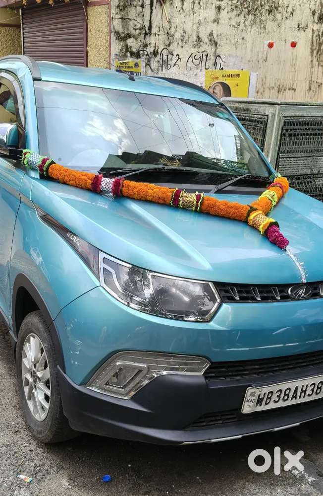 Mahindra Kuv 100 K8