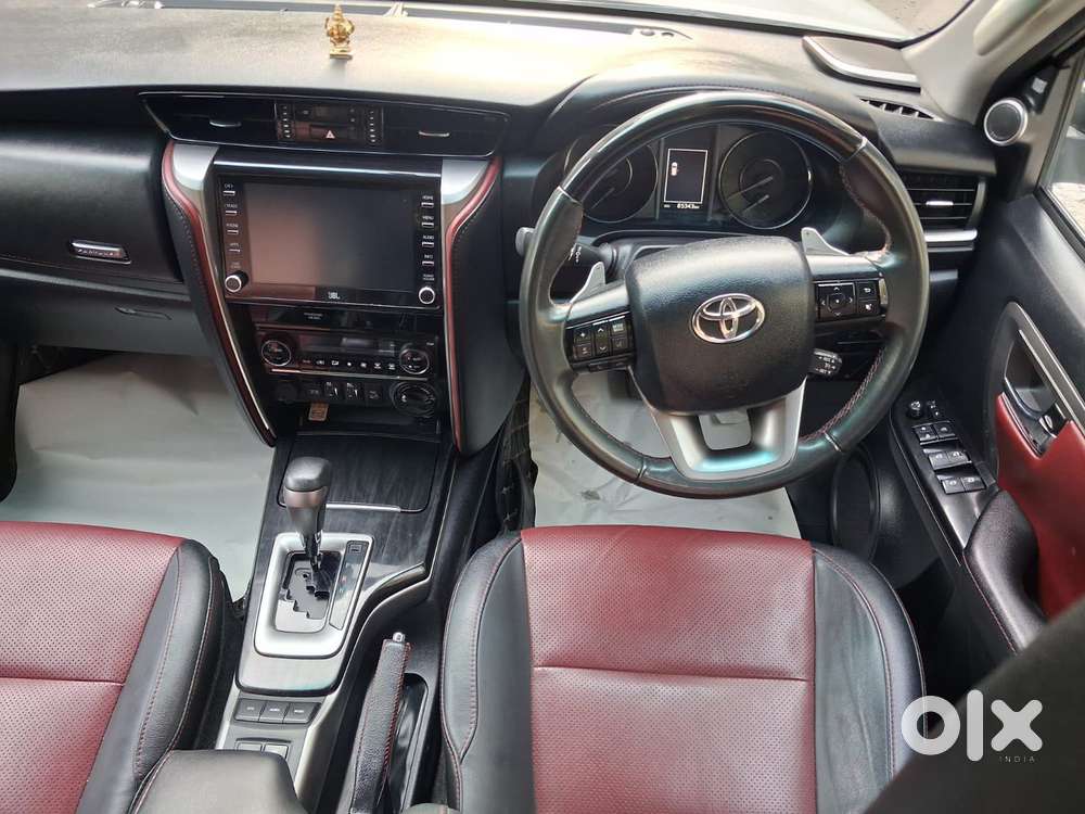 Toyota Fortuner Legender 4x4 At 2.8, 2024, Diesel