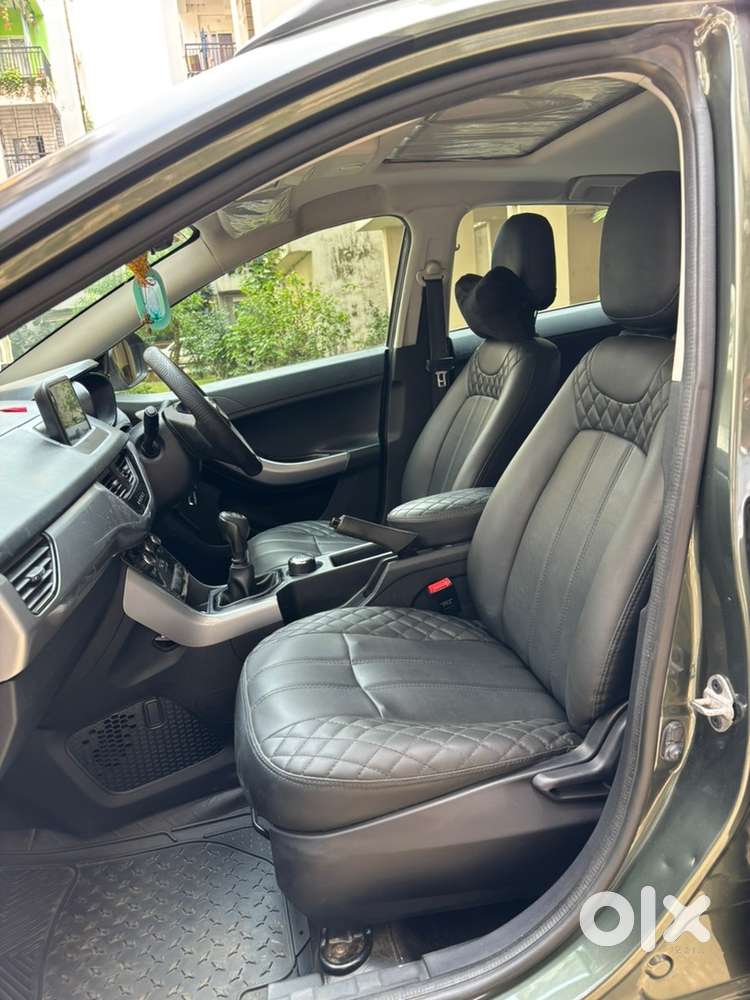 Tata Nexon 2022 November Purchase Petrol With Sun Roof Well Maintained