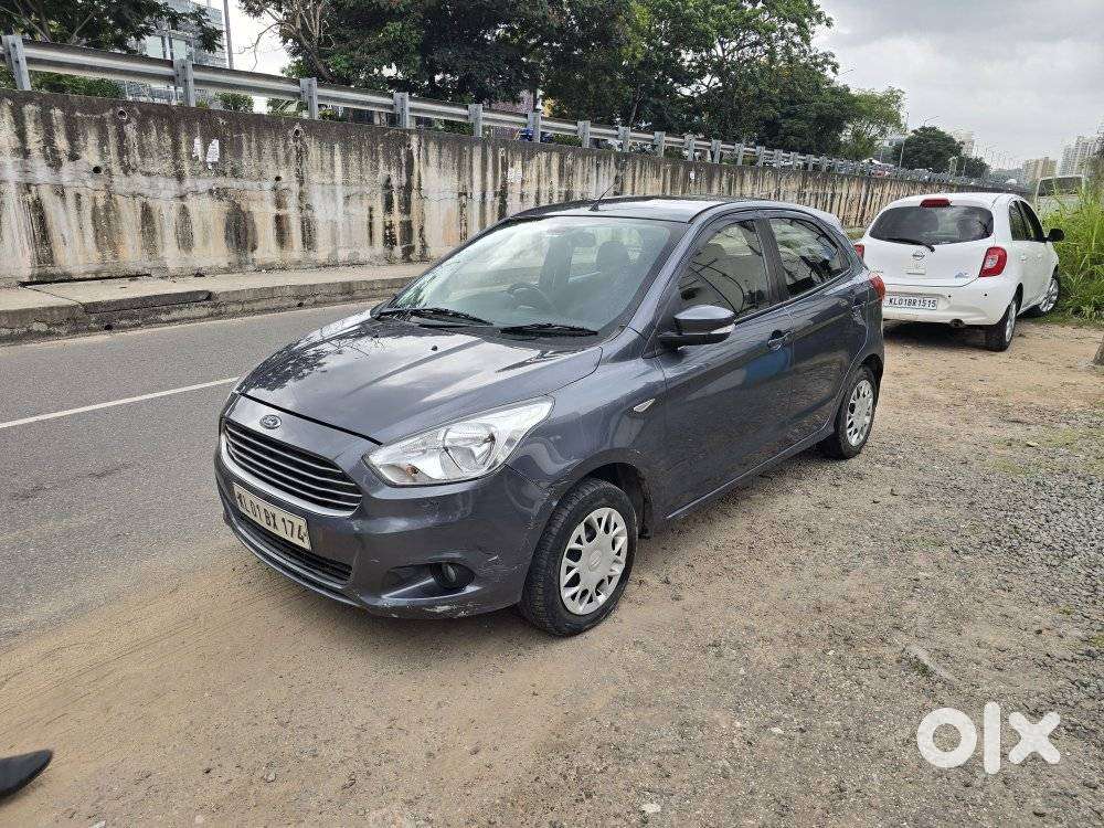 Ford Figo 1.2p Trend Mt, 2016, Petrol