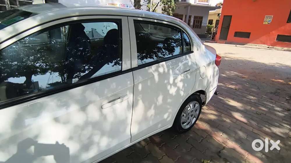 Honda Amaze 2015 Petrol 38920 Km Driven