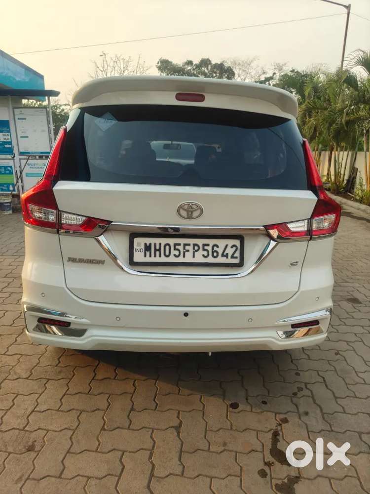 Toyota Rumion 2024 Cng & Hybrids 44200 Km Driven