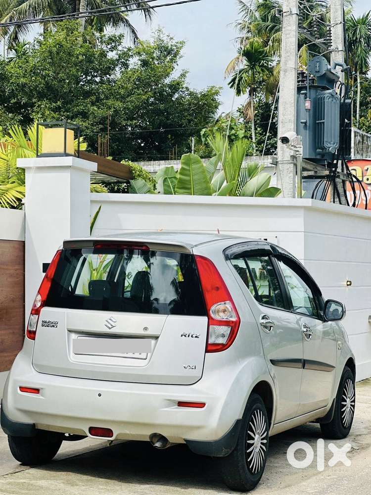 Maruti Suzuki Ritz Vxi, 2015, Petrol
