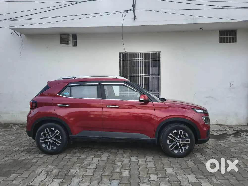 Hyundai Venue Diesel Manual 2022