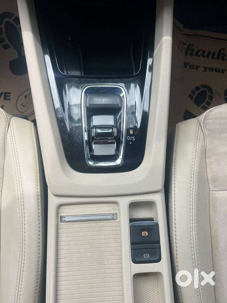 Skoda Octavia 2.0 Style Tsi At, 2021, Petrol