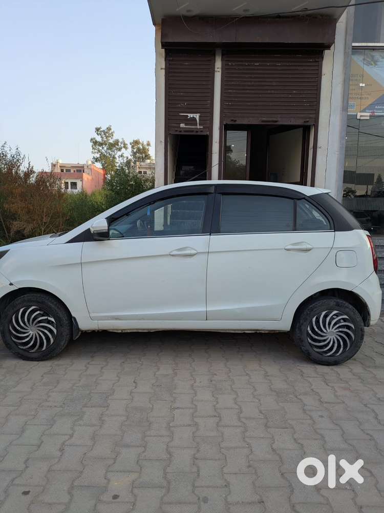 2015 Tata Bolt 1.3 Xm