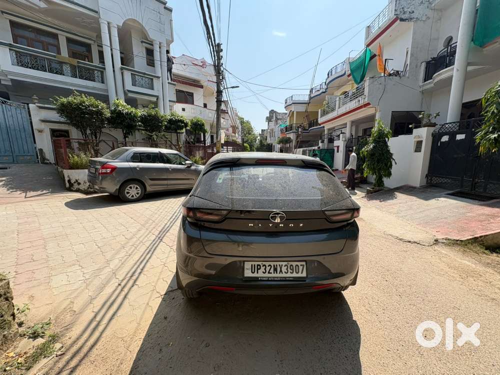 Tata Altroz Petrol Manual 2023