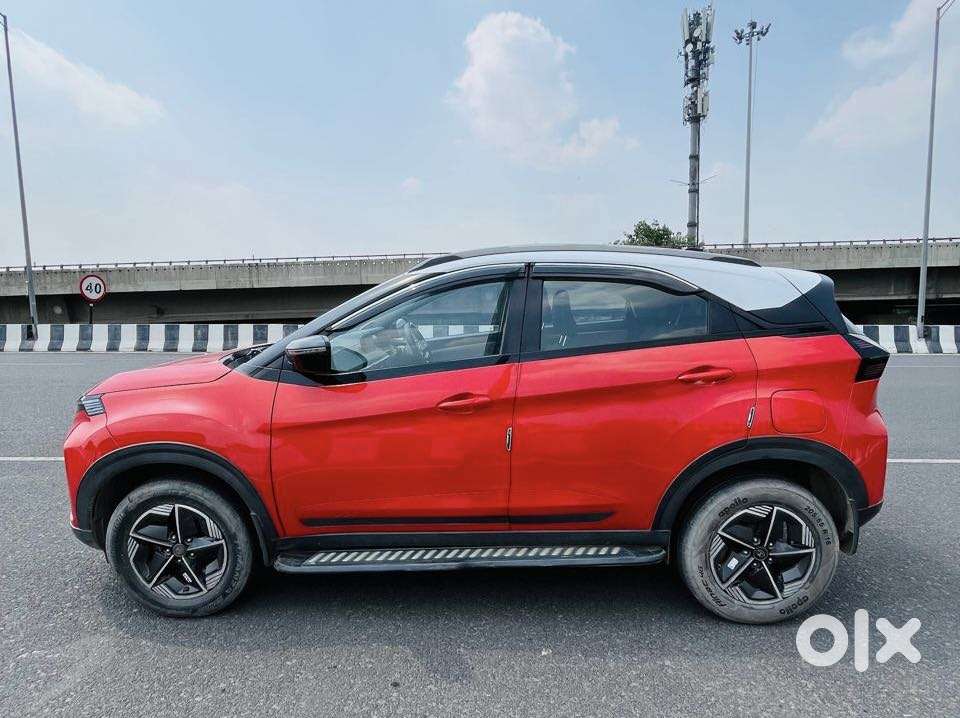 Tata Nexon Creative 1.2 Revotron Petrol 6 Mt, 2024, Petrol