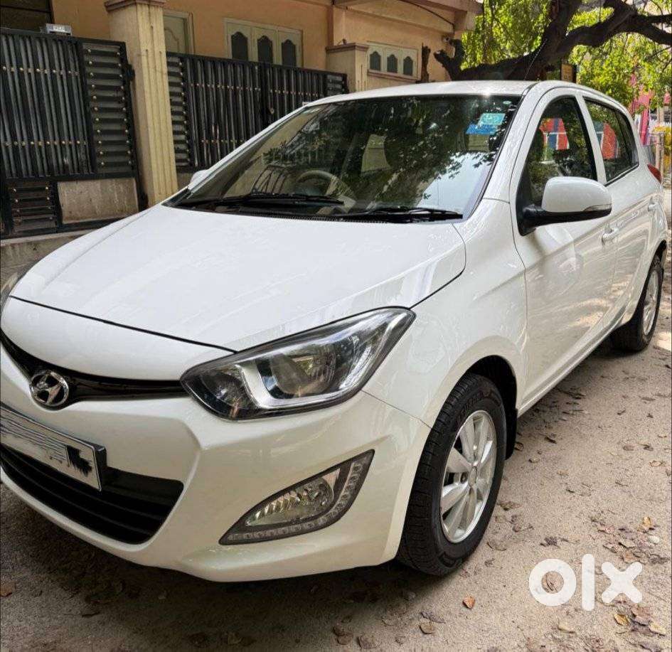 Hyundai I20 Sportz 1.2 Bs-iv, 2012, Petrol