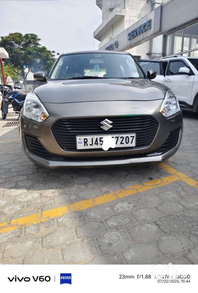 Maruti Suzuki Swift Vxi, 2018, Petrol