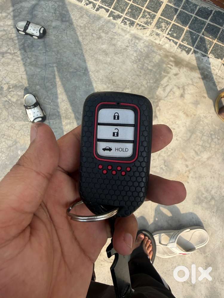 Amaze, Bs6, Push Button Start, Chd, 65k Km Driven With Company Records