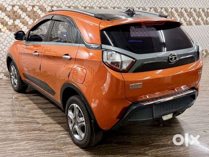 Tata Nexon 1.2 Revotron Xm (s), 2018, Petrol