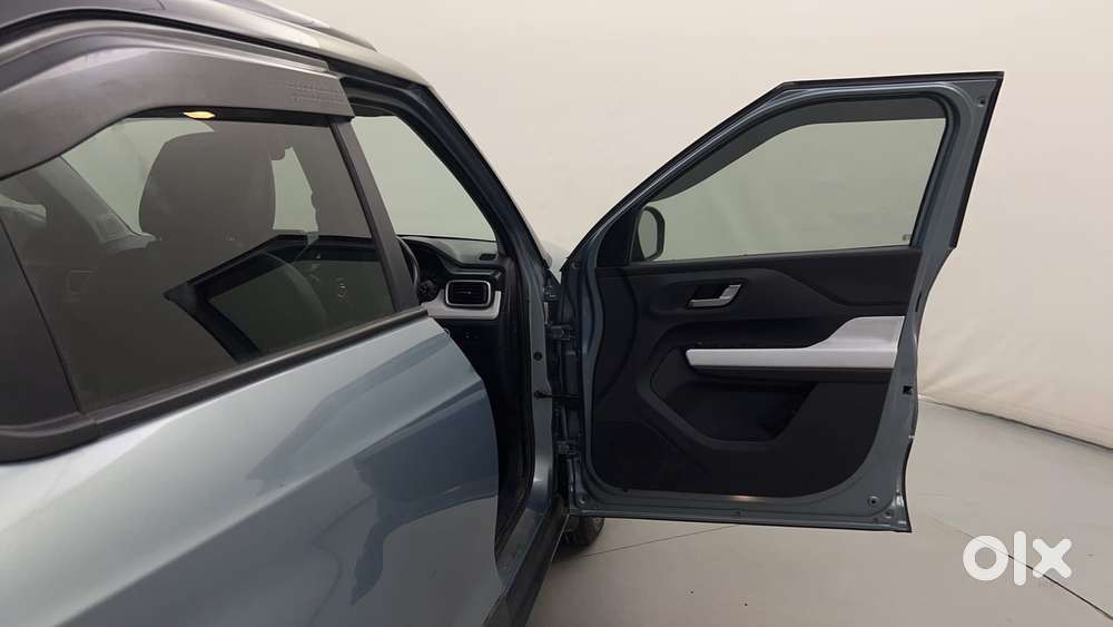 Tata Punch Creative, 2022, Petrol