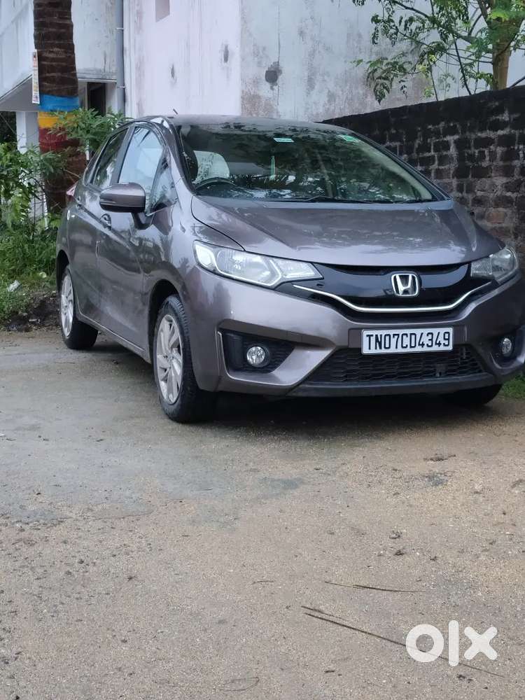 Honda Jazz 2015 Petrol Well Maintained