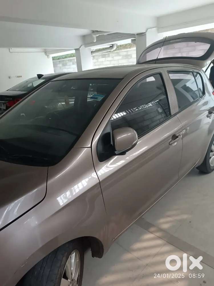 Hyundai I20 Sportz 2012