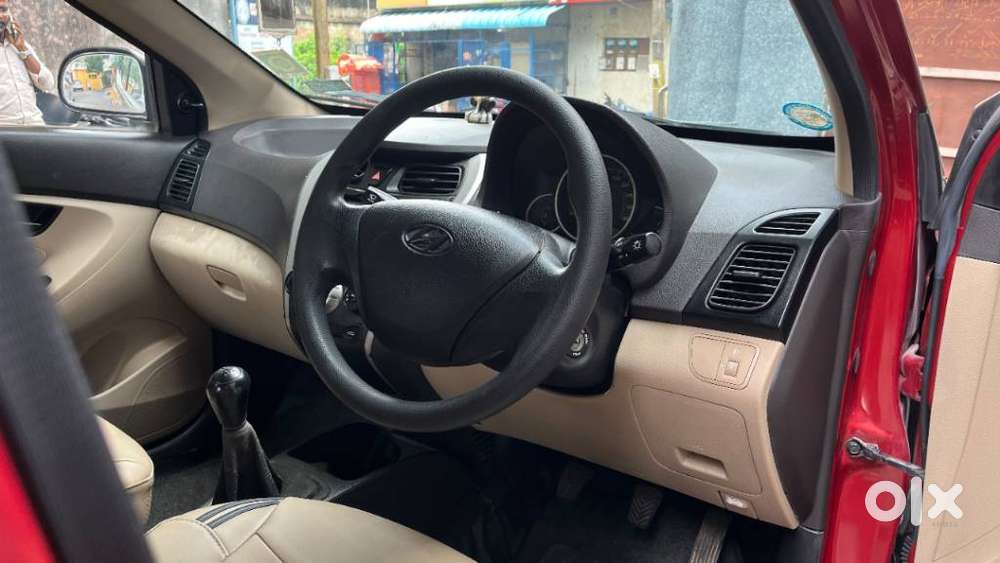 Hyundai Eon Magna +, 2013, Petrol