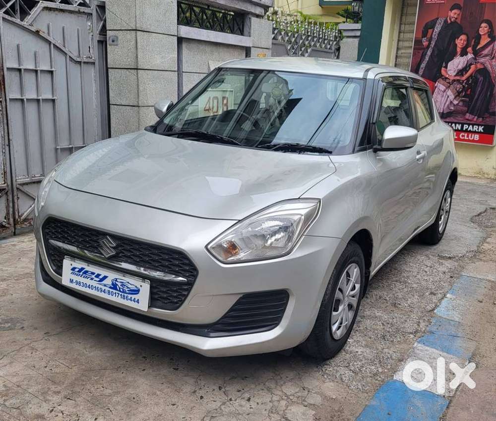 Maruti Suzuki Swift Vxi + Manual, 2022, Petrol