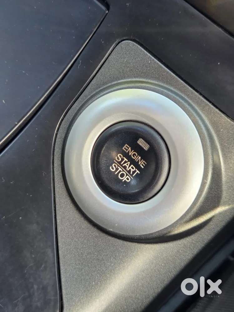 Mahindra Xuv500 At W10 Fwd, 2018, Diesel