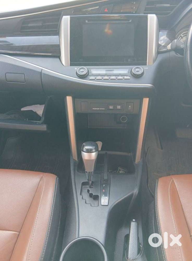 Toyota Innova Crysta 2.8z Automatic, 2018, Diesel