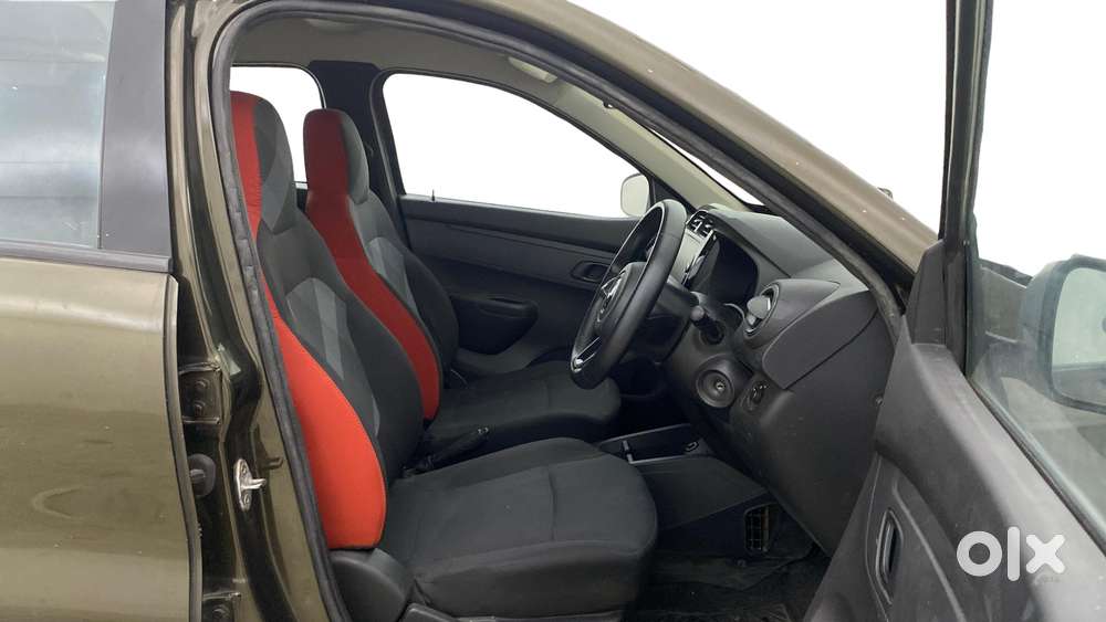 Renault Kwid 1.0 Rxt Amt, 2022, Petrol