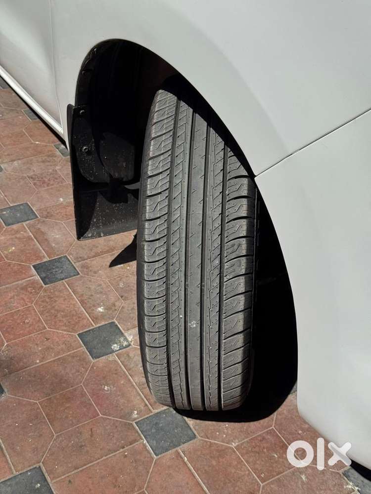 Toyota Innova Crysta 2017 Diesel Well Maintained