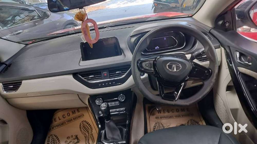 Tata Nexon 1.2 Revotron Xz Plus, 2023, Petrol