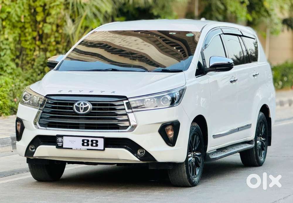 Toyota Innova Crysta 2.8 Zx At, 2016, Diesel