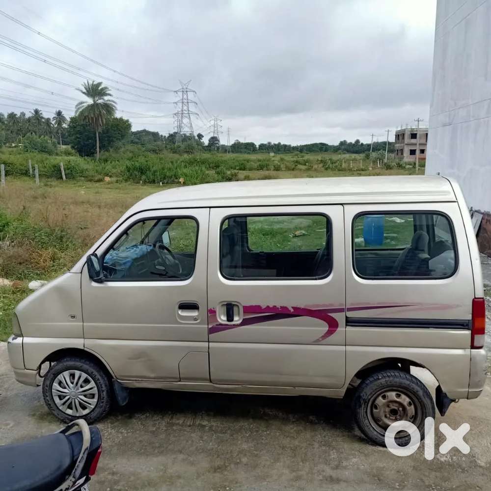 Maruti Suzuki Versa 8 Seater , Own Used For Family Excellent Condition